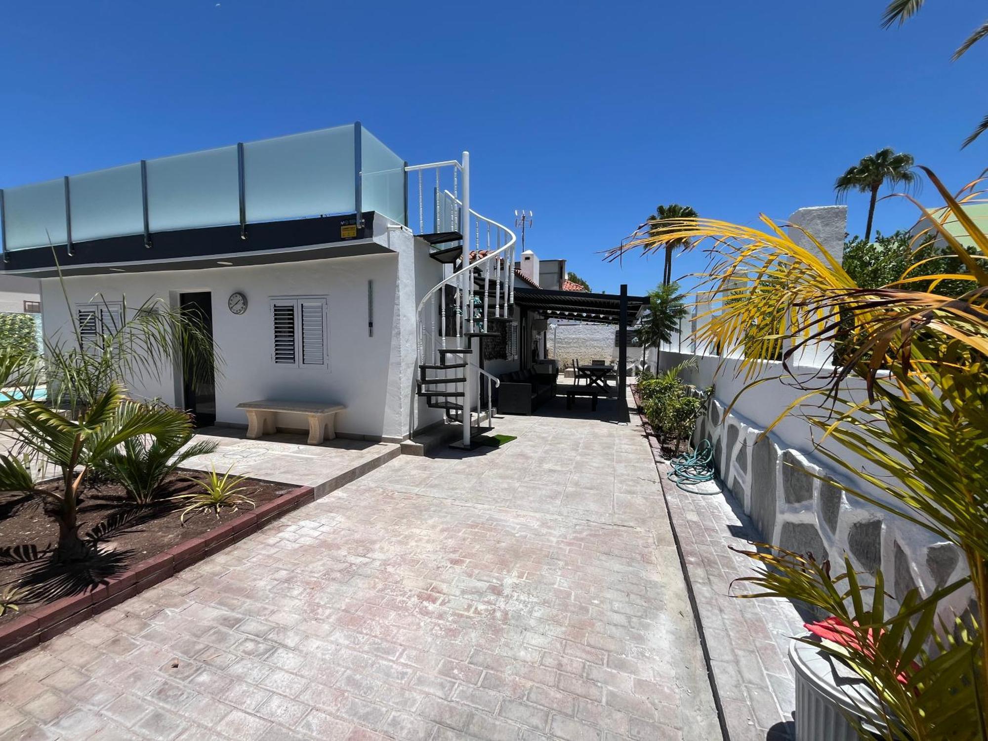 The Yumbo Pearl Playa del Ingles (Gran Canaria)